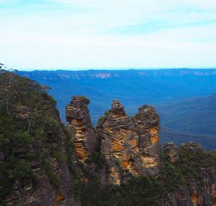 The famous Three Sisters