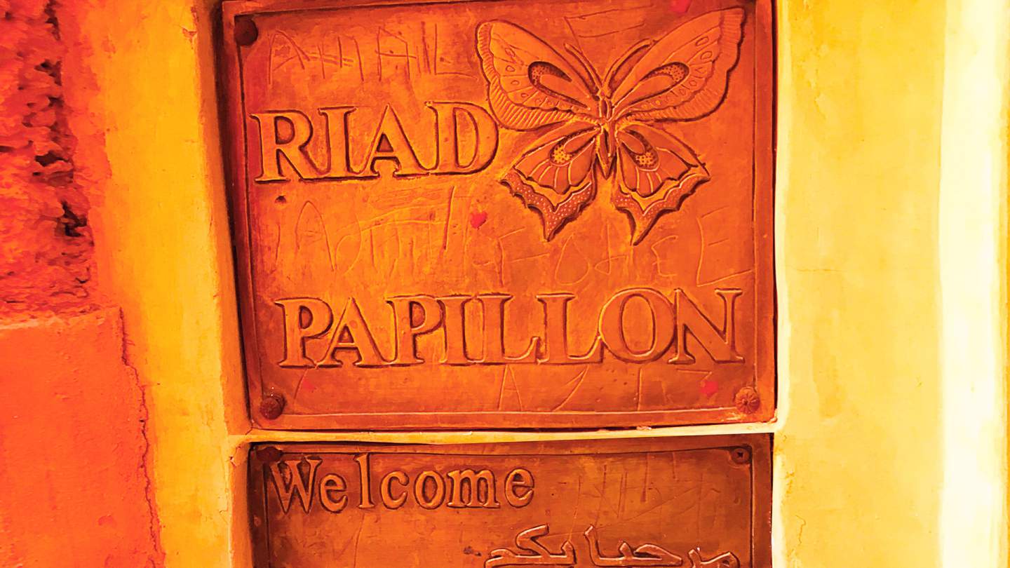 Riad Papillon – WhodoIdo: The Riad Papillon is a luxury Riad in Marrakech, located in the Medina and very close to all the attractions, making it an ideal place to stay.