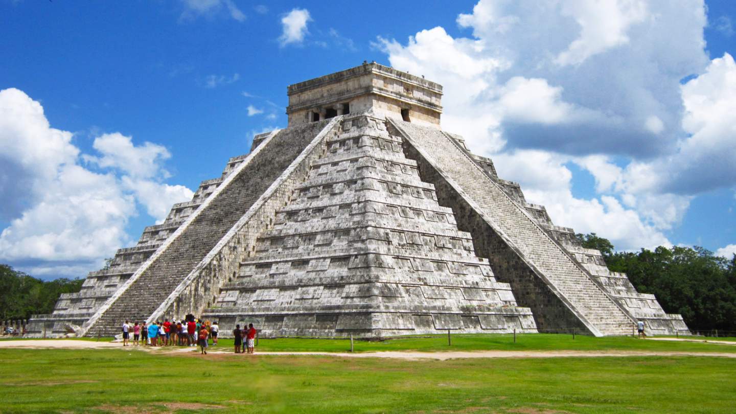 Our Top Things to See and Do in Riviera Maya, Mexico – WhodoIdo: So many places to see in a day in Riviera Maya. Ruins to visit - Chichen Itza and Coba, temples to climb, cenotes to swim in and/or a fun day out at Xplor.
