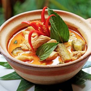 Chicken curry.  Image by Golden Temple Hotel