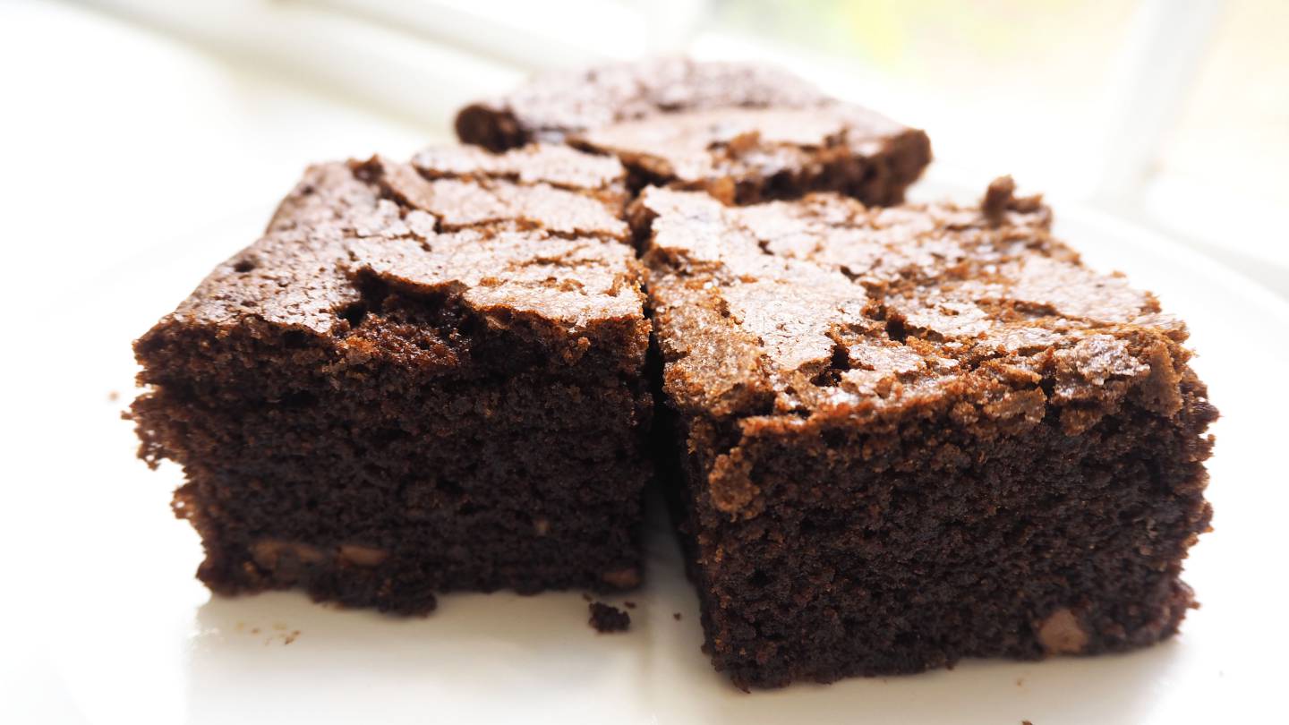 Best Homemade Fudge Brownie Recipe – WhodoIdo: Looking for simple brownie recipe? Try our easy homemade rich fudge brownie recipe. Perfect as a snack or with a scoop of icecream!